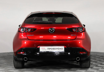 Подержанный автомобиль Mazda 3 Hatchback 2019 года (6 фото)