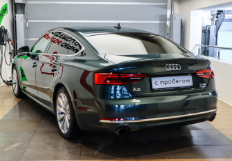 Подержанный автомобиль Audi A5 Liftback 2016 года (6 фото)