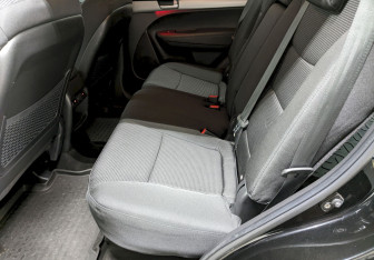 Подержанный автомобиль Kia Sorento 2014 года (15 фото)