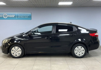 Подержанный автомобиль Kia Rio Sedan 2012 года (8 фото)