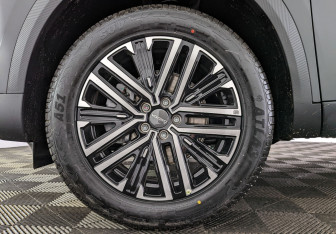 Новый Omoda C7 2025 (7 фото)