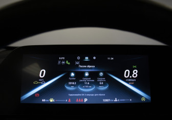 Подержанный автомобиль Omoda C5 2023 года (11 фото)