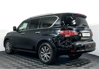 Подержанный автомобиль Infiniti QX80 2014 года (7 фото)