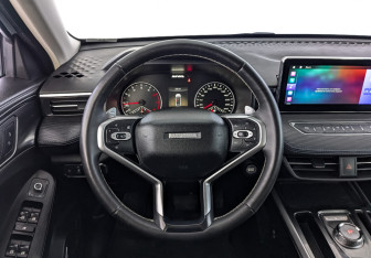 Подержанный автомобиль Haval Jolion 2023 года (21 фото)