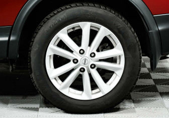 Подержанный автомобиль Nissan Qashqai 2020 года (8 фото)