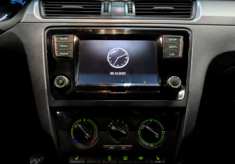 Подержанный автомобиль Skoda Rapid Liftback 2019 года (15 фото)