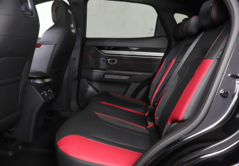 Подержанный автомобиль Jetour Dashing 2023 года (10 фото)