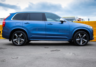 Подержанный автомобиль Volvo XC90 2019 года (7 фото)