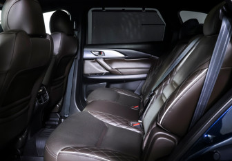 Подержанный автомобиль Mazda CX-9 2022 года (13 фото)