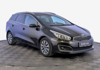 Подержанный автомобиль Kia Ceed Wagon 2017 года (3 фото)