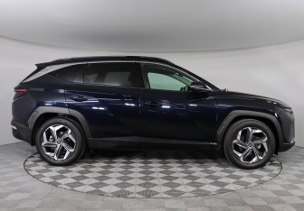 Подержанный автомобиль Hyundai Tucson 2022 года (4 фото)