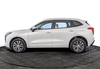 Подержанный автомобиль Haval Jolion 2023 года (8 фото)