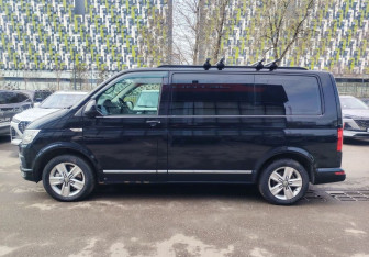Подержанный автомобиль Volkswagen Multivan 2019 года (5 фото)