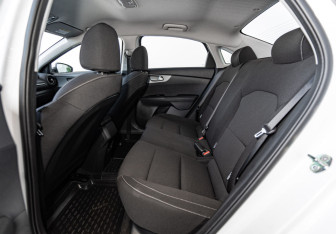 Новый Kia K3 Sedan 2024 (13 фото)