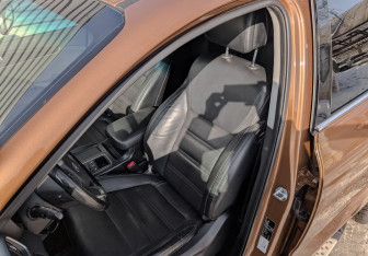 Подержанный автомобиль Kia Sorento 2017 года (20 фото)