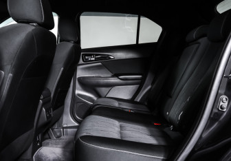 Подержанный автомобиль Mitsubishi Eclipse Cross 2019 года (12 фото)