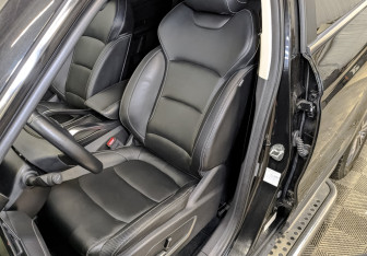 Подержанный автомобиль Geely Atlas Pro 2023 года (19 фото)