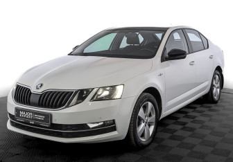 Подержанный автомобиль Skoda Octavia Liftback 2019 года (1 фото)