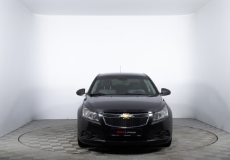 Подержанный автомобиль Chevrolet Cruze Sedan 2012 года (2 фото)