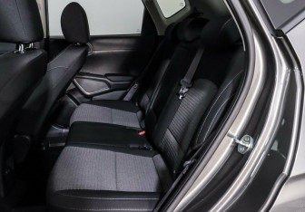 Подержанный автомобиль Kia Soul 2022 года (16 фото)