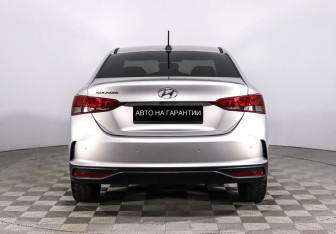 Подержанный автомобиль Hyundai Solaris Sedan 2020 года (4 фото)