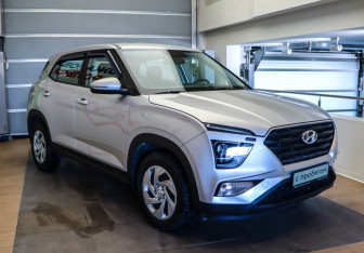 Подержанный автомобиль Hyundai Creta 2021 года (3 фото)