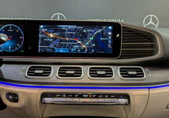 Подержанный автомобиль Mercedes-Benz GLE 2021 года (16 фото)