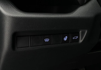 Подержанный автомобиль Toyota RAV4 2019 года (15 фото)