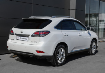 Подержанный автомобиль Lexus RX 2014 года (5 фото)
