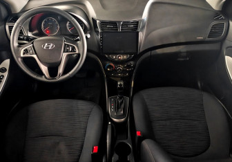 Подержанный автомобиль Hyundai Solaris Sedan 2015 года (11 фото)