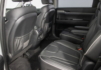 Подержанный автомобиль Hyundai Palisade 2019 года (11 фото)