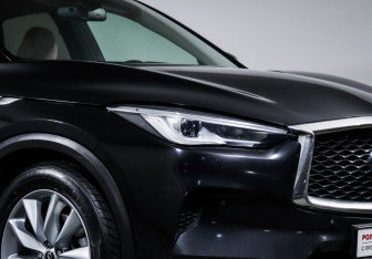 Подержанный автомобиль Infiniti QX50 2019 года (17 фото)