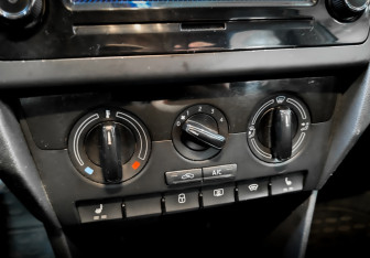 Подержанный автомобиль Skoda Rapid Liftback 2019 года (24 фото)