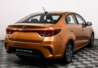 Подержанный автомобиль Kia Rio Sedan 2018 года (5 фото)