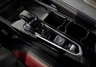 Подержанный автомобиль Geely Coolray 2024 года (29 фото)