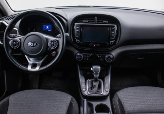 Подержанный автомобиль Kia Soul 2021 года (13 фото)