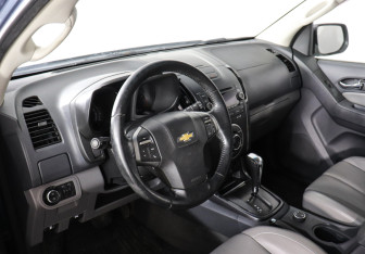 Подержанный автомобиль Chevrolet TrailBlazer 2014 года (5 фото)
