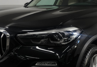 Подержанный автомобиль BMW X5 2020 года (7 фото)
