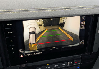 Подержанный автомобиль Volkswagen Touareg 2018 года (28 фото)