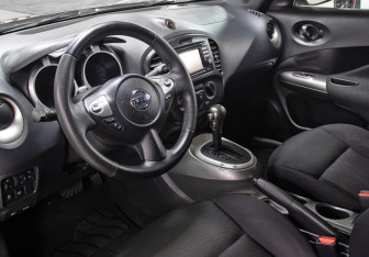 Подержанный автомобиль Nissan Juke 2013 года (16 фото)