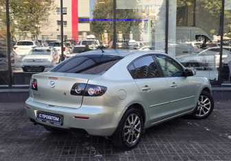 Подержанный автомобиль Mazda 3 Sedan 2008 года (8 фото)