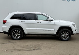 Подержанный автомобиль Jeep Grand Cherokee 2013 года (4 фото)