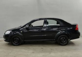 Подержанный автомобиль Chevrolet Aveo Sedan 2007 года (8 фото)