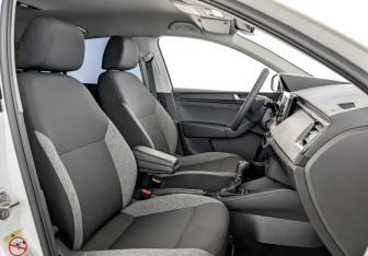 Подержанный автомобиль Skoda Rapid Liftback 2021 года (23 фото)