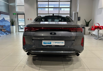 Подержанный автомобиль Москвич 6 2023 года (5 фото)