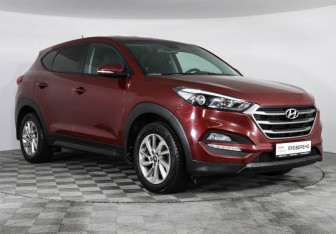 Подержанный автомобиль Hyundai Tucson 2016 года (3 фото)
