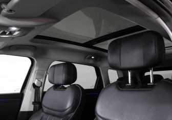 Подержанный автомобиль Jaecoo J7 2023 года (17 фото)