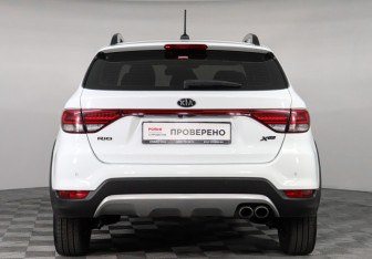 Подержанный автомобиль Kia Rio Hatchback 2020 года (6 фото)