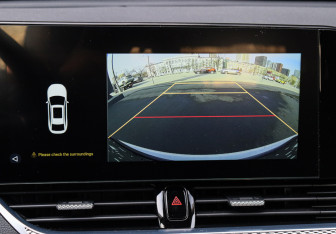 Подержанный автомобиль FAW Bestune B70 2023 года (18 фото)