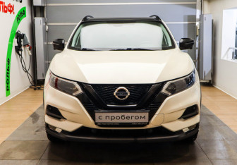 Подержанный автомобиль Nissan Qashqai 2021 года (2 фото)